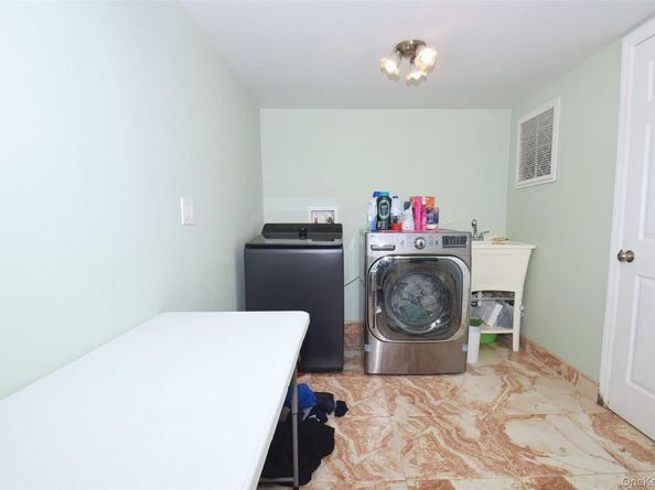 110 82ND Avenue, Kew Gardens NY 11415