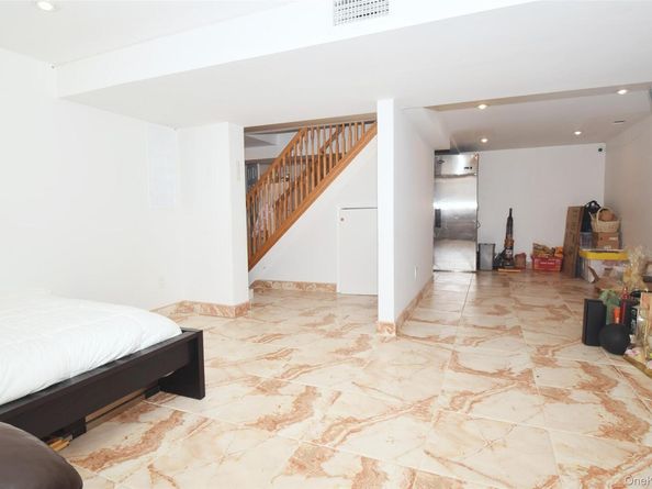 110 82ND Avenue, Kew Gardens NY 11415