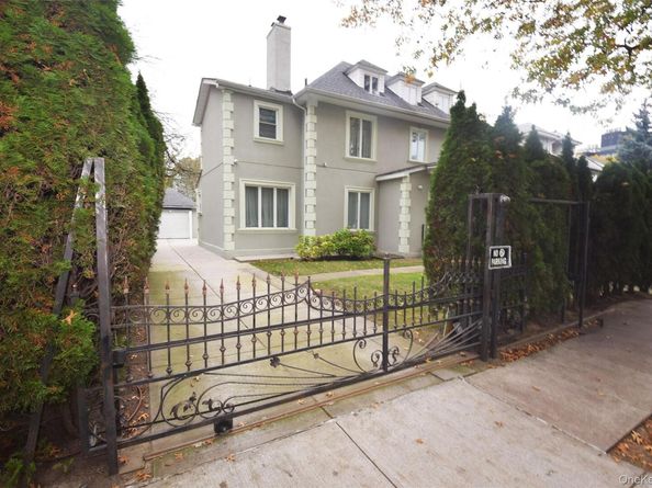 110 82ND Avenue, Kew Gardens NY 11415