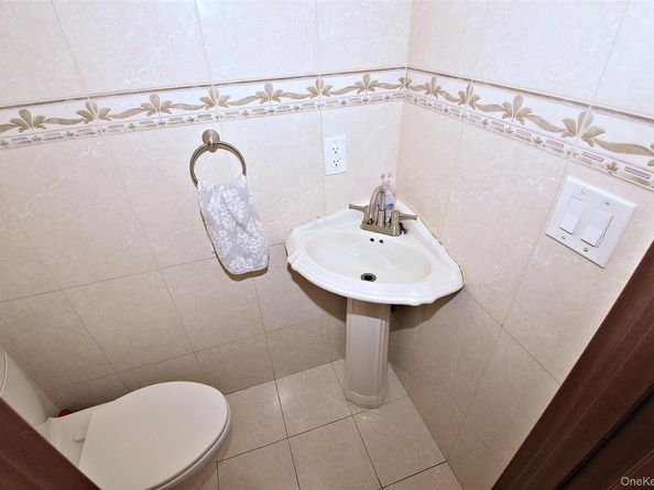 110 82ND Avenue, Kew Gardens NY 11415