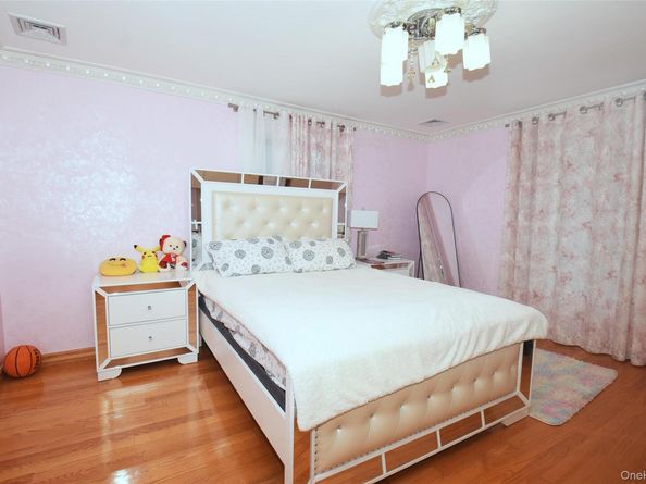 110 82ND Avenue, Kew Gardens NY 11415