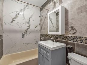 7653 268th Street, Glen Oaks NY 11040