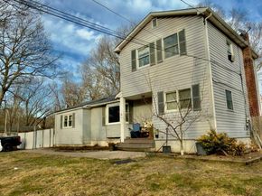 314 River Road, Shirley NY 11967