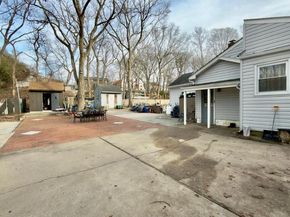 314 River Road, Shirley NY 11967