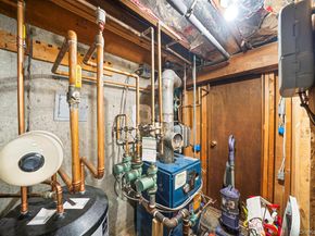 76 Hollywood Avenue, Selden NY 11784