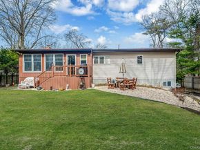 76 Hollywood Avenue, Selden NY 11784