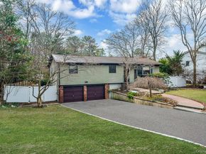 76 Hollywood Avenue, Selden NY 11784