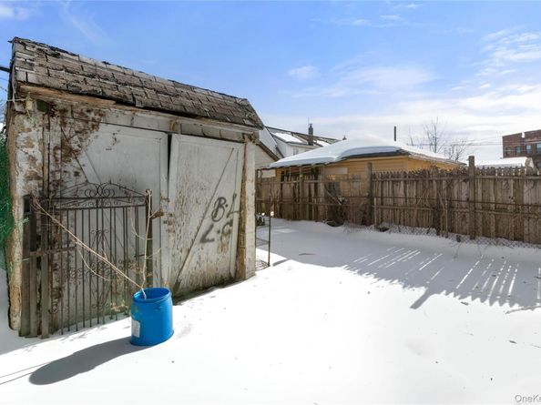 93-45 202nd Street, Hollis NY 11423