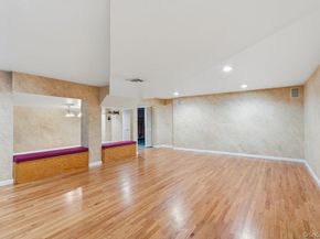 43 Hunt Drive, Jericho NY 11753