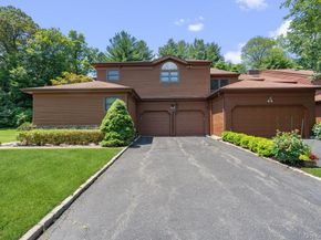 43 Hunt Drive, Jericho NY 11753