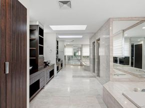 43 Hunt Drive, Jericho NY 11753