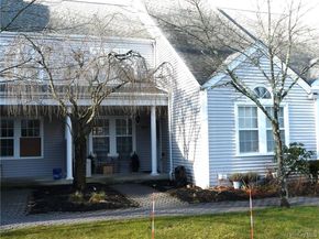 210 Sandpiper Court 210, Yorktown Heights NY 10598