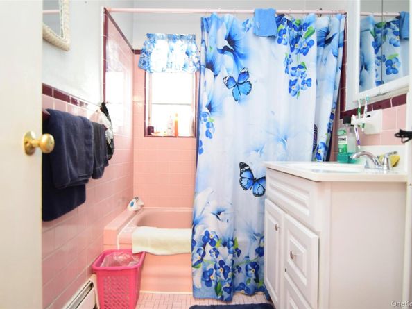 3317 Gunther Avenue, Bronx NY 10469