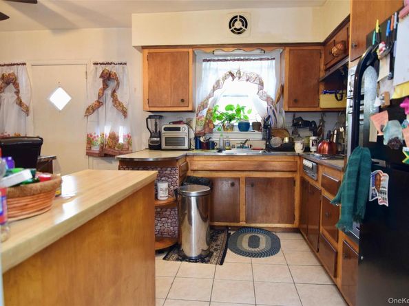 3317 Gunther Avenue, Bronx NY 10469
