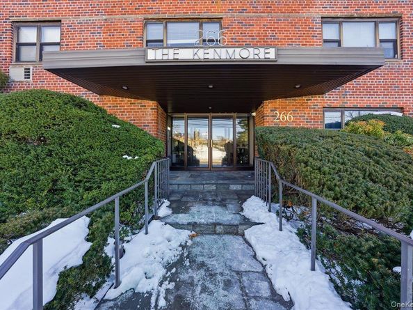 266 Pelham Road 4E, New Rochelle NY 10805
