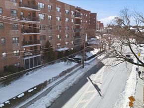 266 Pelham Road 4E, New Rochelle NY 10805