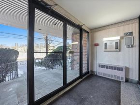 266 Pelham Road 4E, New Rochelle NY 10805