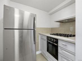 266 Pelham Road 4E, New Rochelle NY 10805