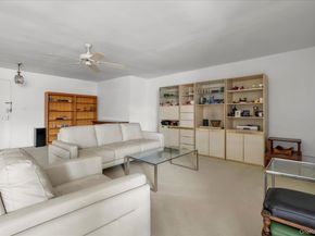 25 Chapel Place 3N, Great Neck NY 11021