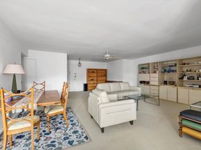 25 Chapel Place 3N, Great Neck NY 11021