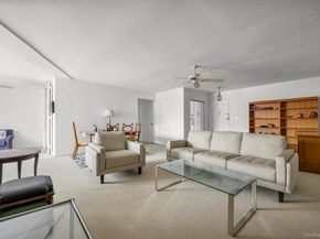 25 Chapel Place 3N, Great Neck NY 11021