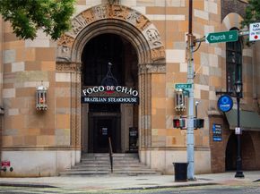 18 Granada Crescent 13, White Plains NY 10603