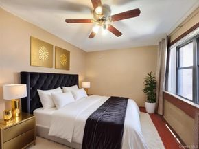 29-30 137th Street 4D, Flushing NY 11354