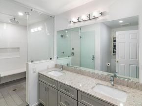 97 Spring Close Highway, East Hampton NY 11937