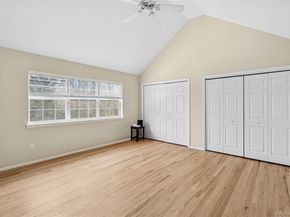 97 Spring Close Highway, East Hampton NY 11937