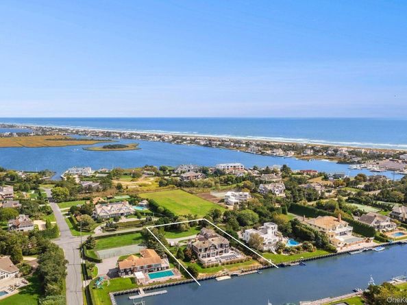 101 Jessup Lane, Westhampton Beach NY 11978