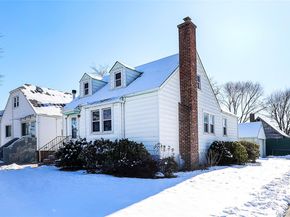 246-04 86th Avenue, Bellerose NY 11426
