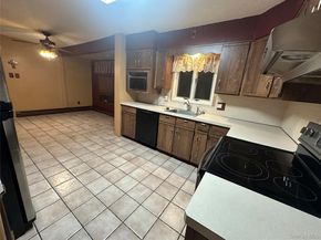 30 Poplar Avenue, Farmingdale NY 11735