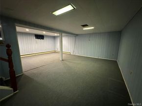 30 Poplar Avenue, Farmingdale NY 11735