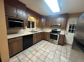 30 Poplar Avenue, Farmingdale NY 11735