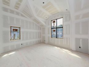 555 Marian Court, East Meadow NY 11554