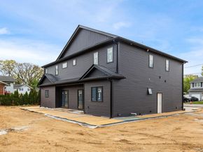 555 Marian Court, East Meadow NY 11554