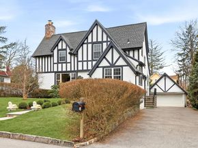 11 Van Buren Place, White Plains NY 10603