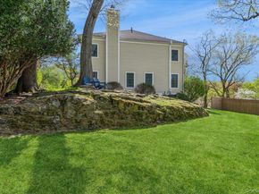 1 Southgate Avenue, Hastings-on-Hudson NY 10706