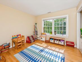 1 Southgate Avenue, Hastings-on-Hudson NY 10706