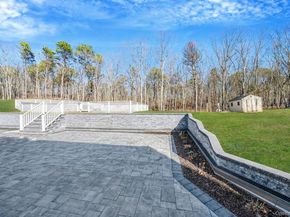 17 Fairway Drive, Manorville NY 11949