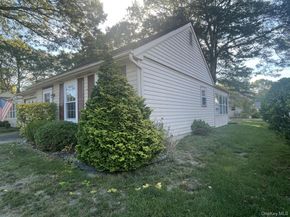 323 Brownfield Drive, Ridge NY 11961
