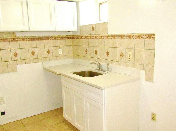 10411 200th Street, Saint Albans NY 11412