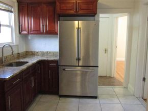 10411 200th Street, Saint Albans NY 11412