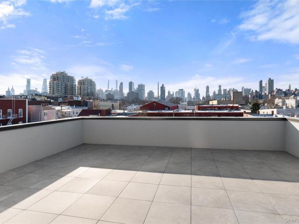 33-64 11th Street, Astoria NY 11106