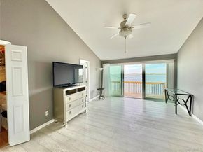 7 Waters Edge 7, Shirley NY 11967