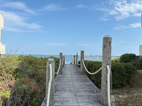 7 Waters Edge 7, Shirley NY 11967