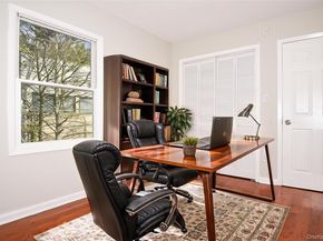 95 E Pulaski Road, Huntington Station NY 11746