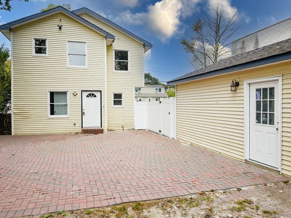 95 E Pulaski Road, Huntington Station NY 11746