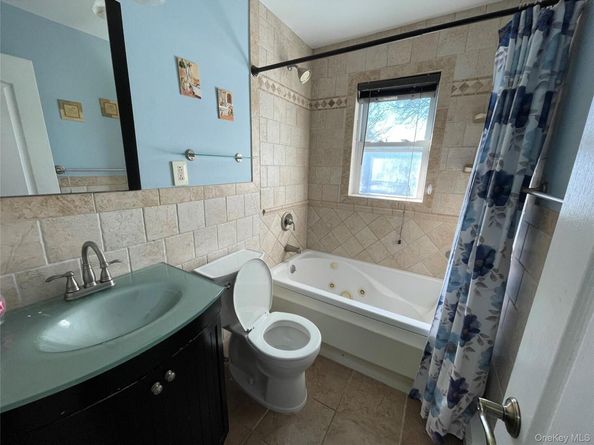 22 Herman Avenue, North Babylon NY 11703