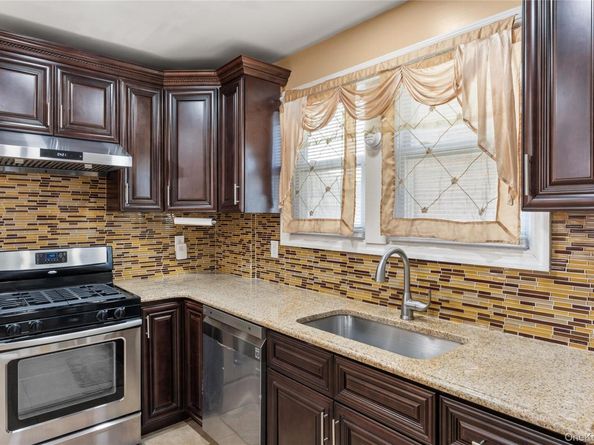 93 Vermont Avenue, Hempstead NY 11550